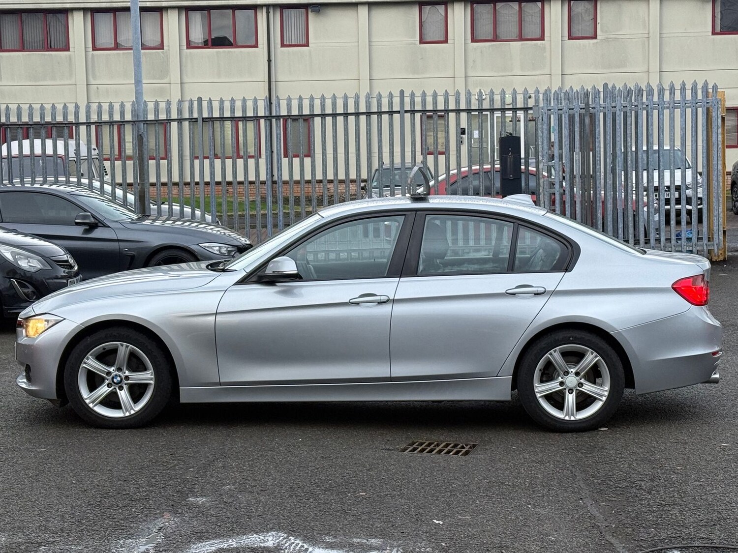 Used BMW 3 Series 2012 for sale - 78074456: Photo 8