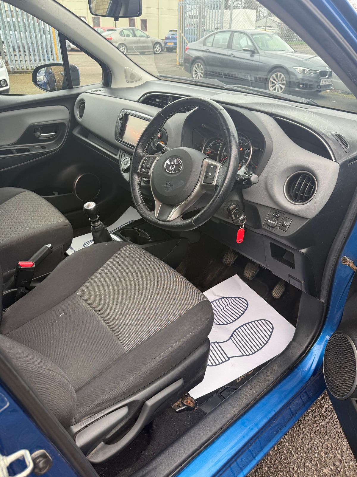 Used Toyota Yaris 2016 for sale - 77841711: Photo 10