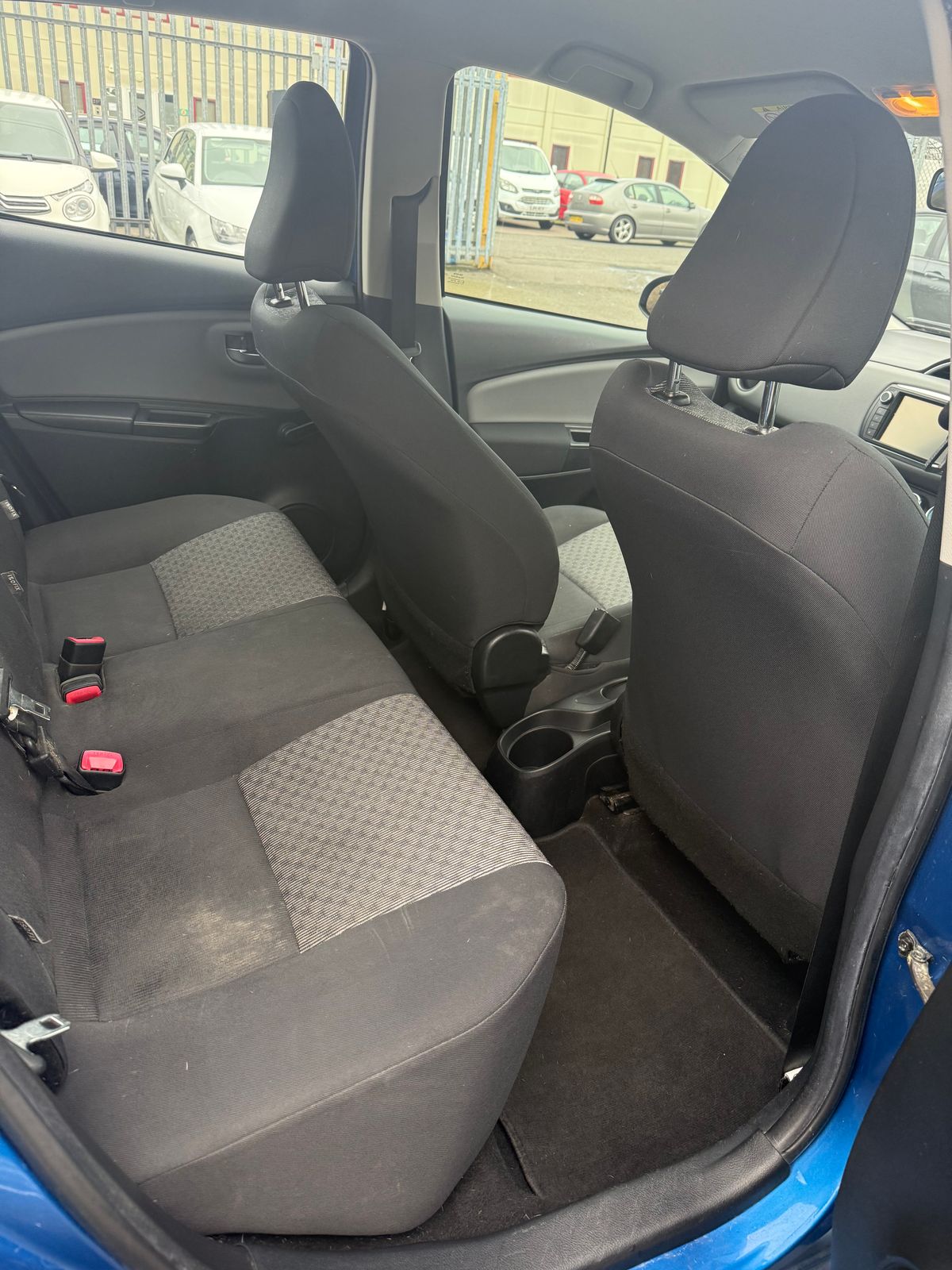 Used Toyota Yaris 2016 for sale - 77841711: Photo 15