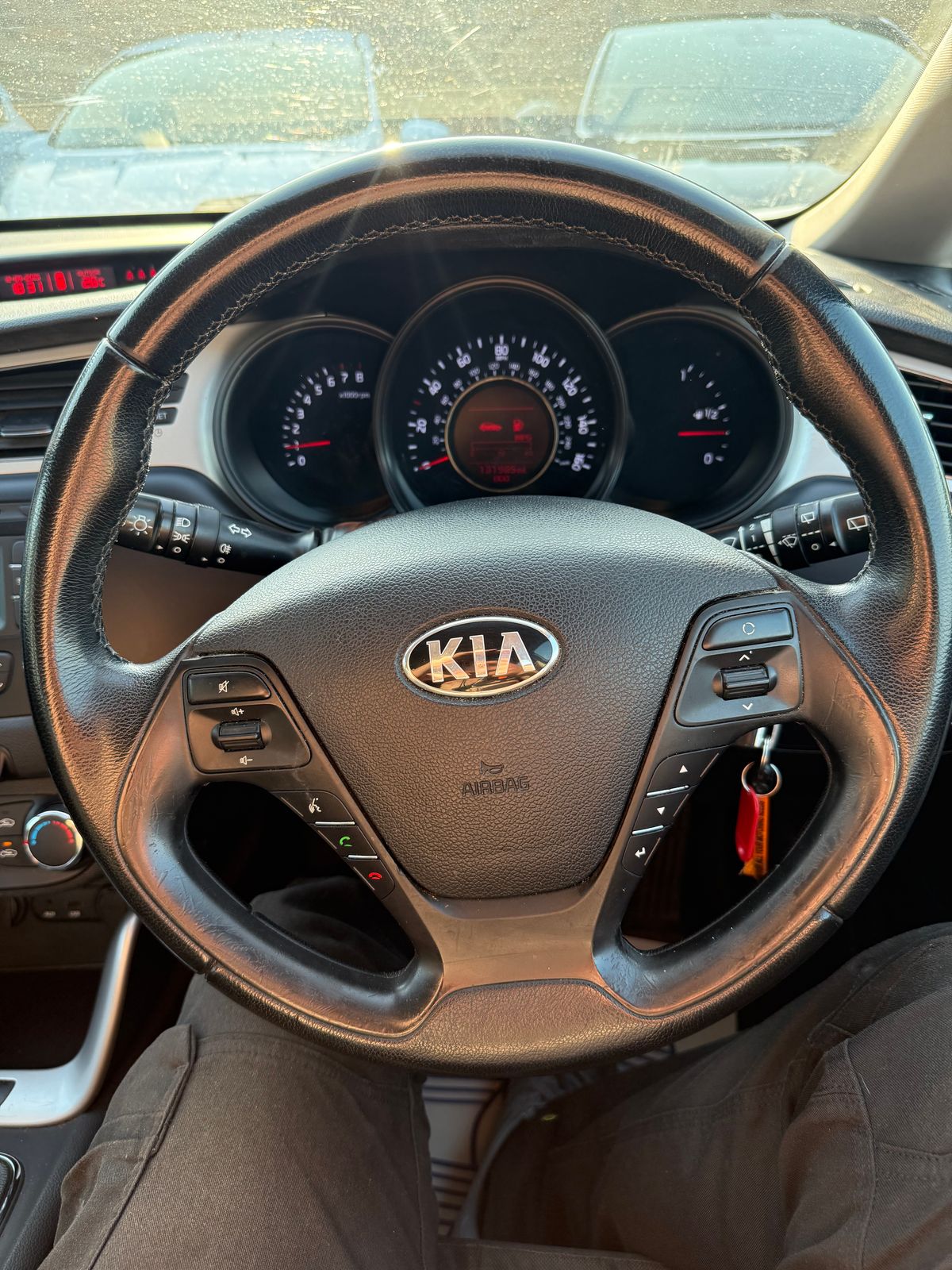 Used Kia Ceed 2014 for sale - 77192075: Photo 10