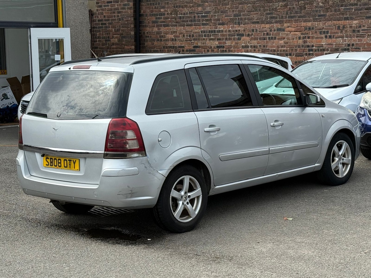 Vehicle 5