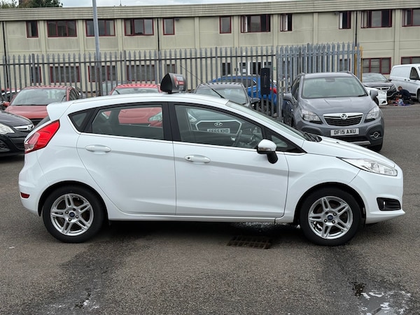 Used Ford Fiesta 2013 for sale - 75602775: Photo 4