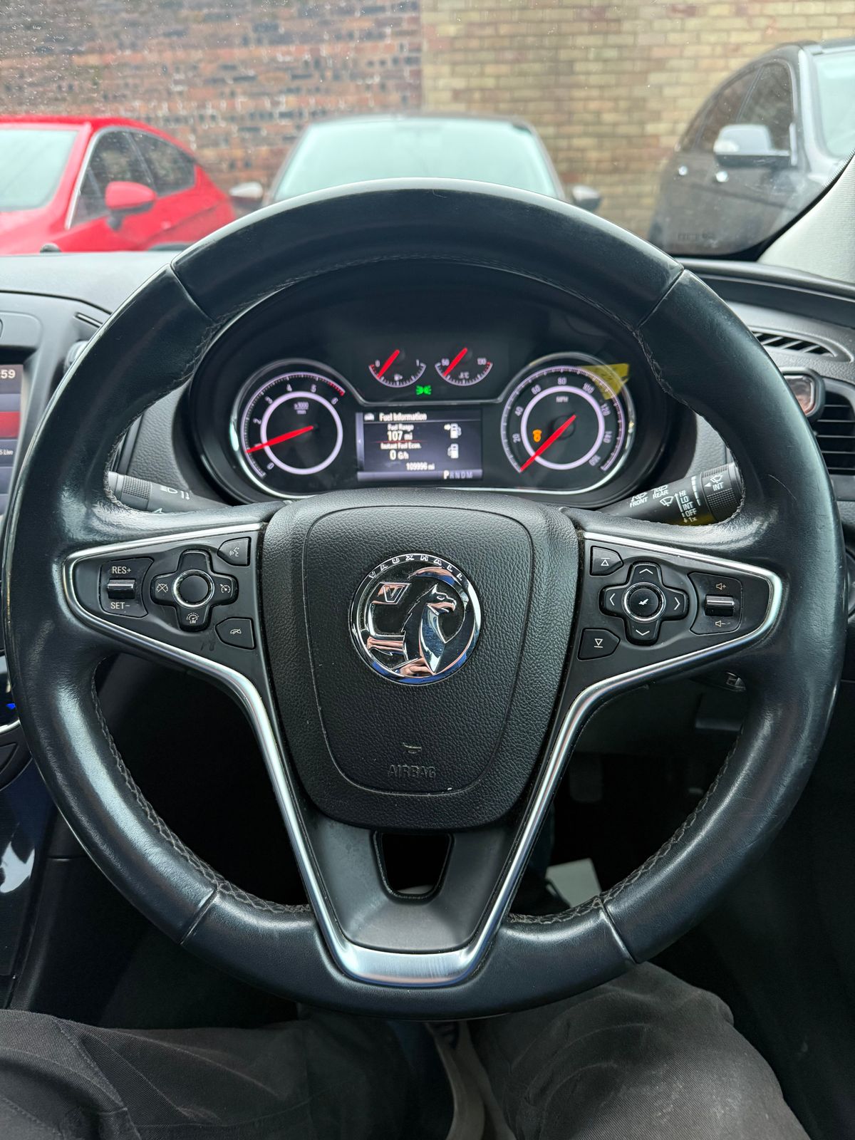 Used Vauxhall Insignia 2015 for sale - 76851278: Photo 11