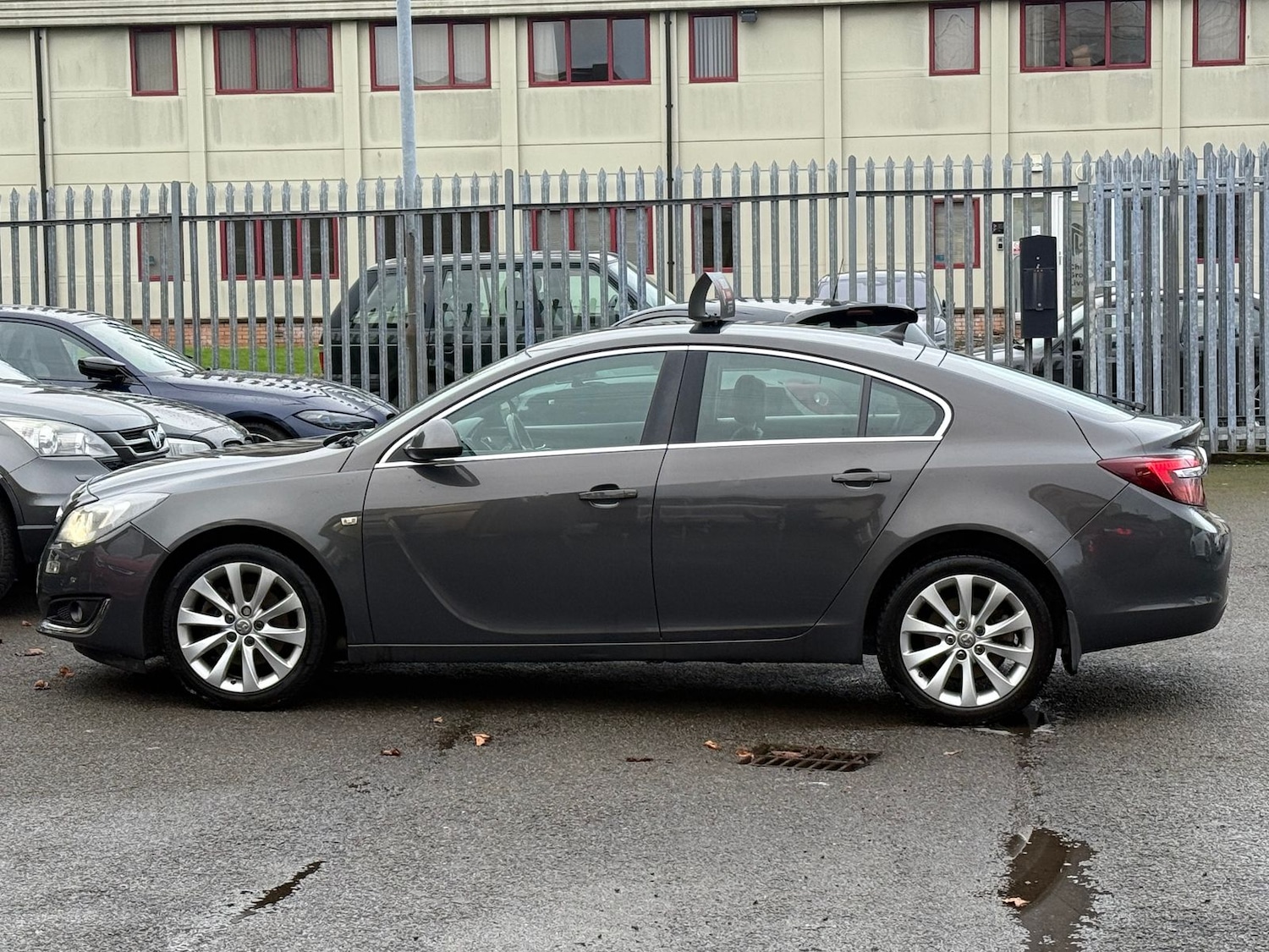 Used Vauxhall Insignia 2015 for sale - 76851278: Photo 8