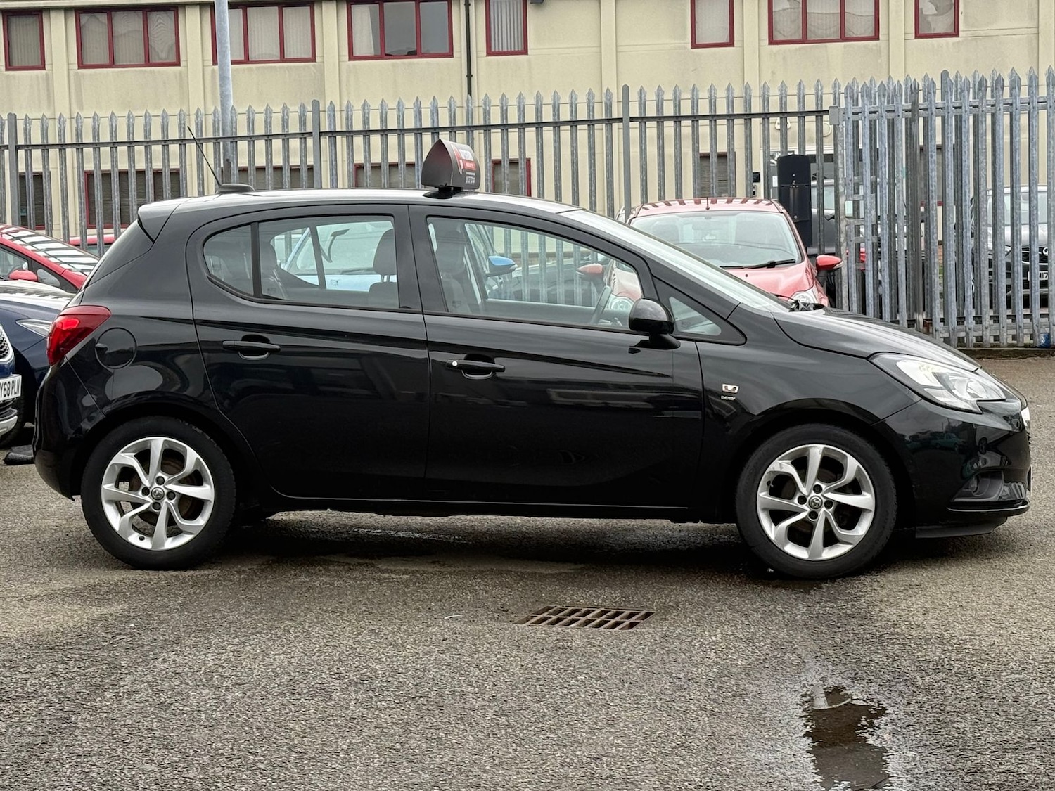 Used Vauxhall Corsa 2017 for sale - 77995203: Photo 4