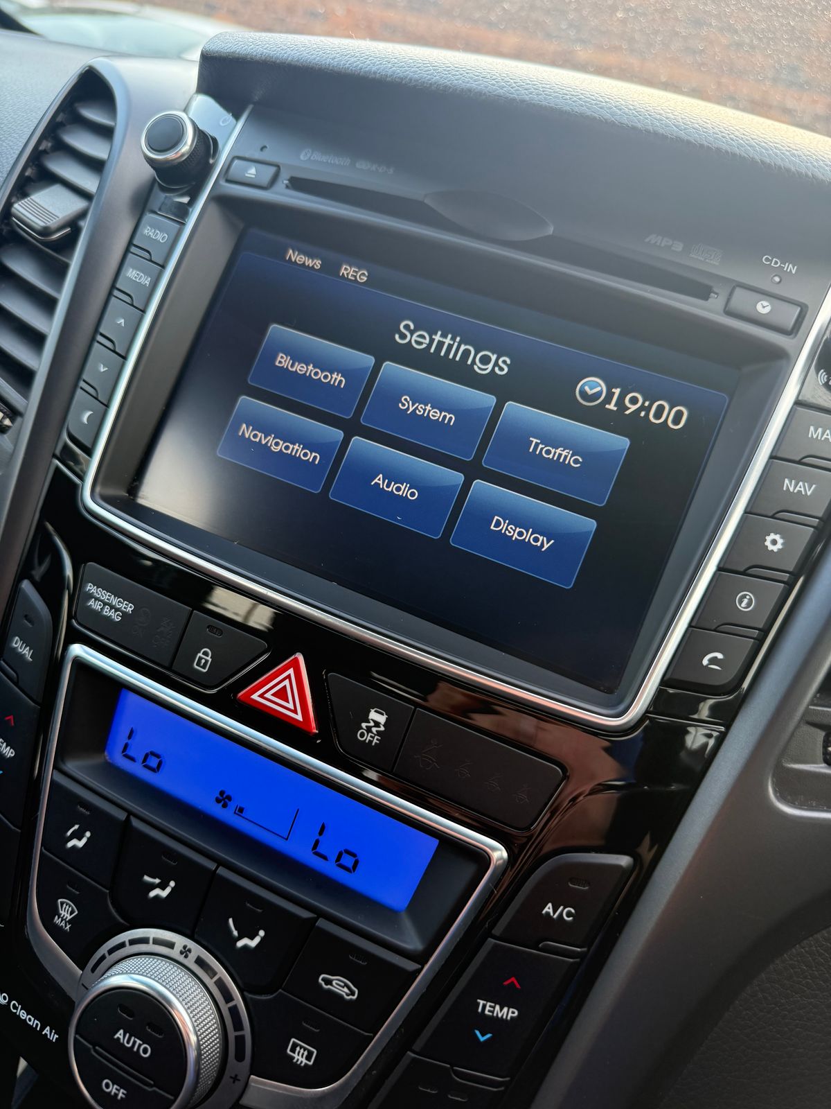 Used Hyundai i30 2015 for sale - 77192069: Photo 15