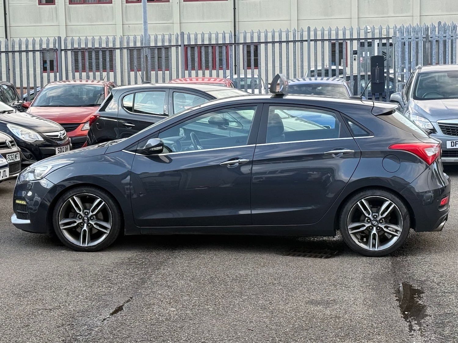 Used Hyundai i30 2015 for sale - 77192069: Photo 8