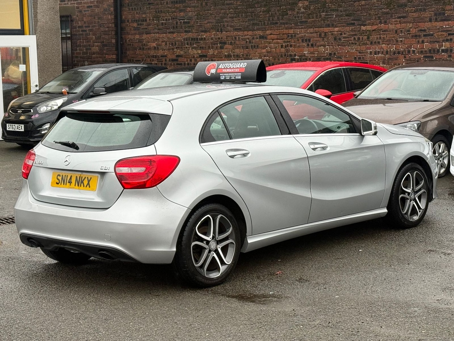Used Mercedes-Benz A-Class 2014 for sale - 77293530: Photo 5