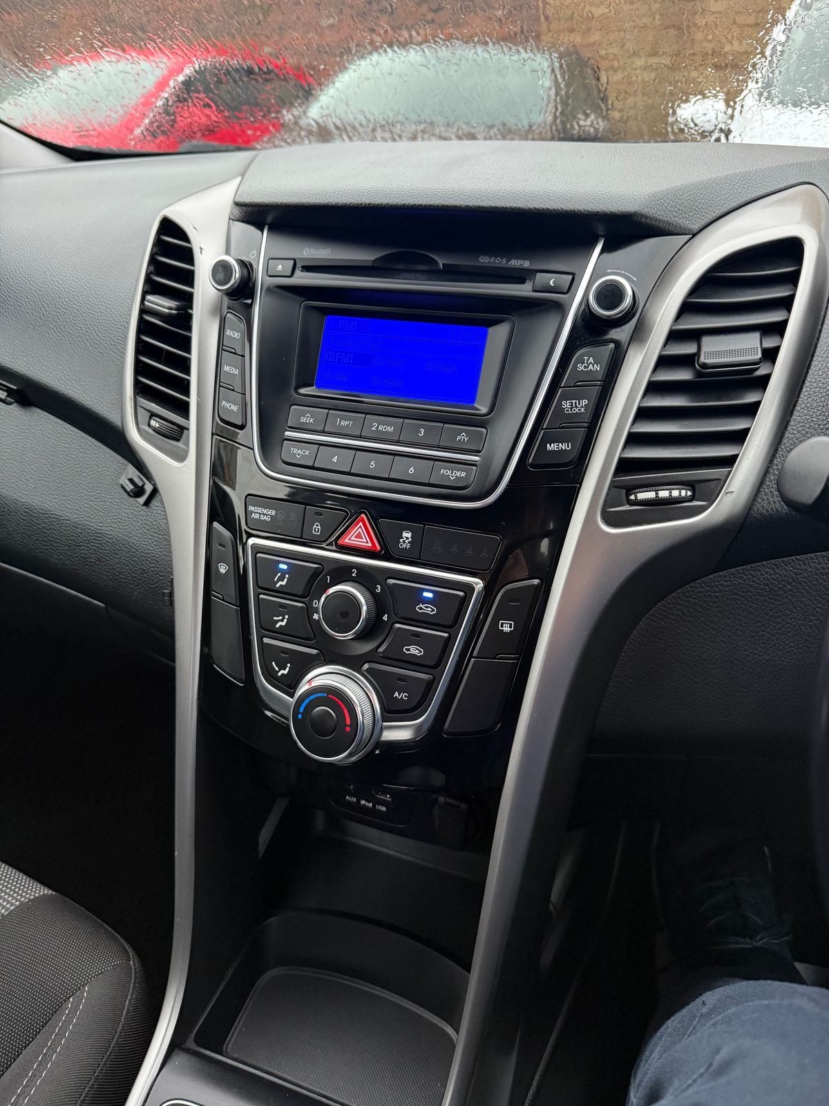 Used Hyundai i30 2014 for sale - 77293532: Photo 12