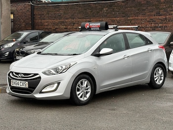 Used Hyundai i30 2014 for sale - 77293532: Photo