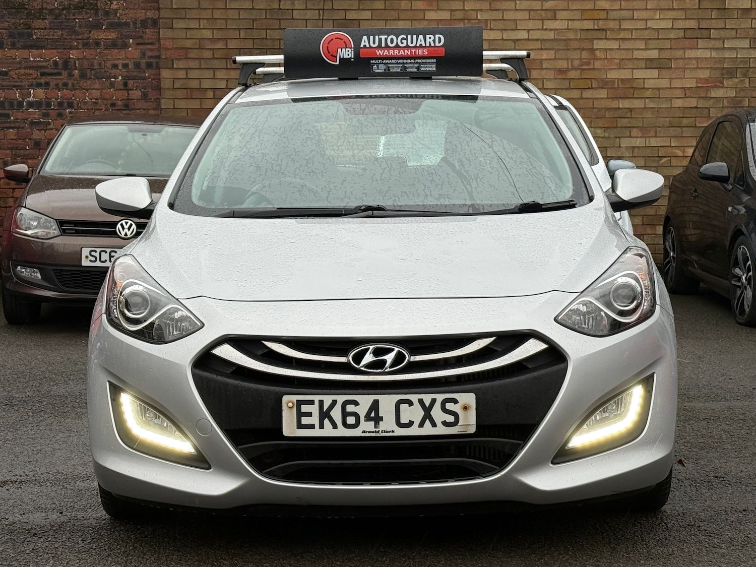 Used Hyundai i30 2014 for sale - 77293532: Photo 2