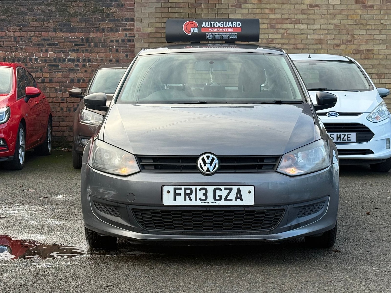 Used Volkswagen Polo 2013 for sale - 77269491: Photo 2