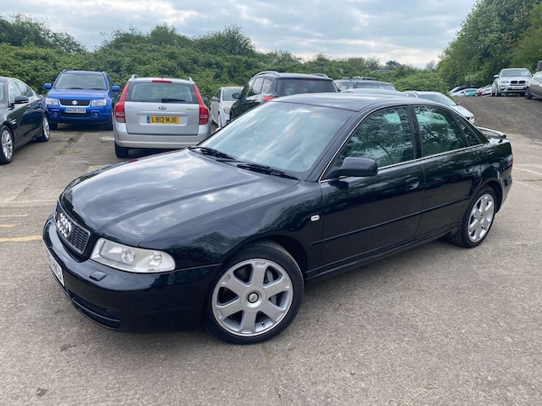 Used Audi A4 2000 for sale - 74470560: Photo 1