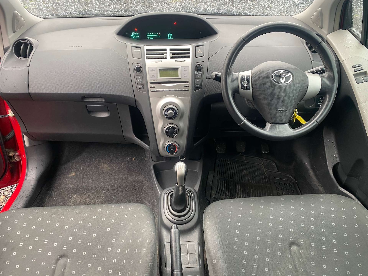 Used Toyota Yaris 2008 for sale - 77170351: Photo 12