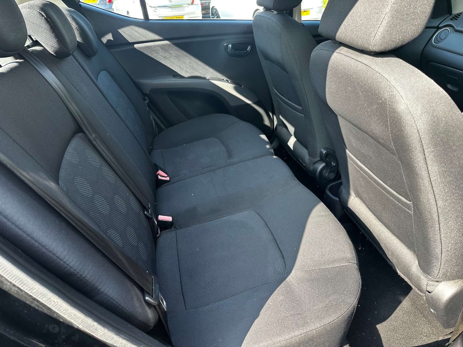 Used Hyundai i10 2010 for sale - 77975385: Photo 18