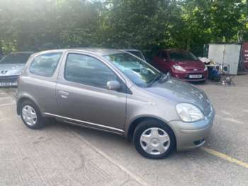 Used Toyota Yaris 2005 for sale - 74886735: Photo