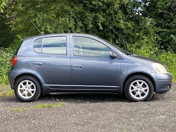 Used Toyota Yaris 2004 for sale - 78873281: Photo