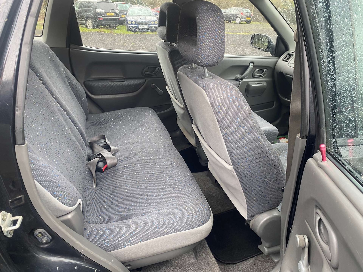 Used Suzuki Ignis 2001 for sale - 77398497: Photo 18