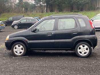 Used Suzuki Ignis 2001 for sale - 77398497: Photo