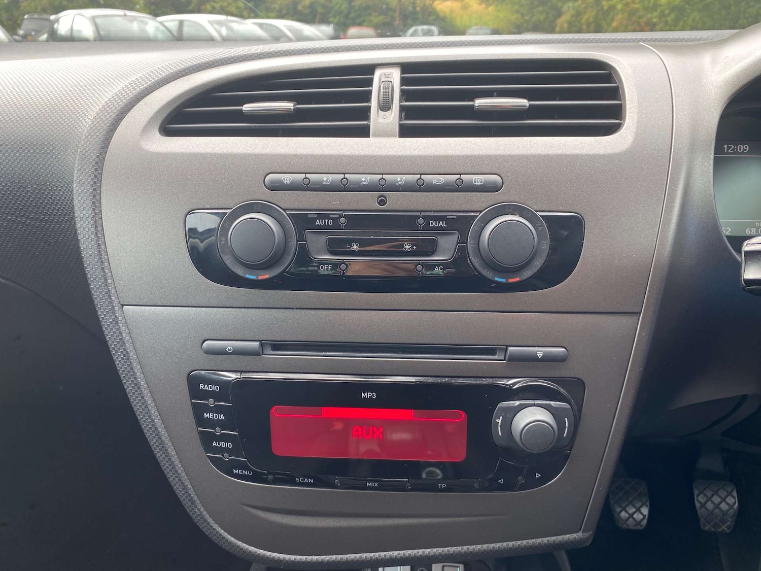 Vehicle 27