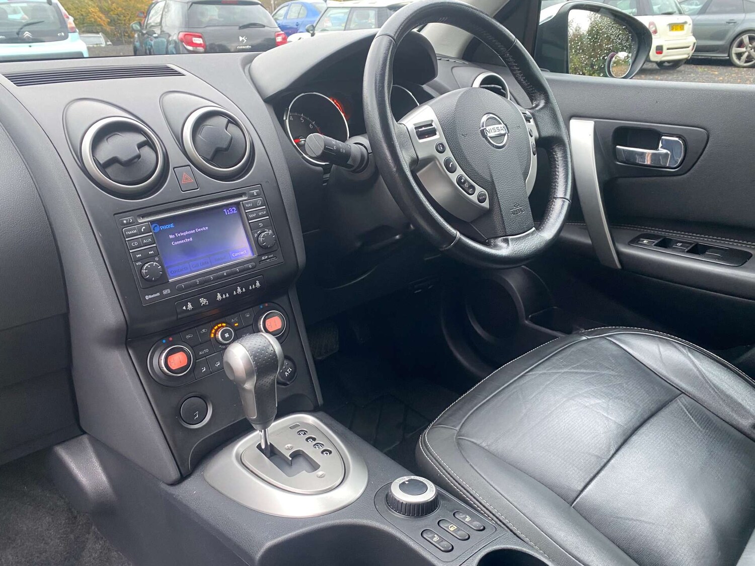 Used Nissan Qashqai 2010 for sale - 77793043: Photo 27