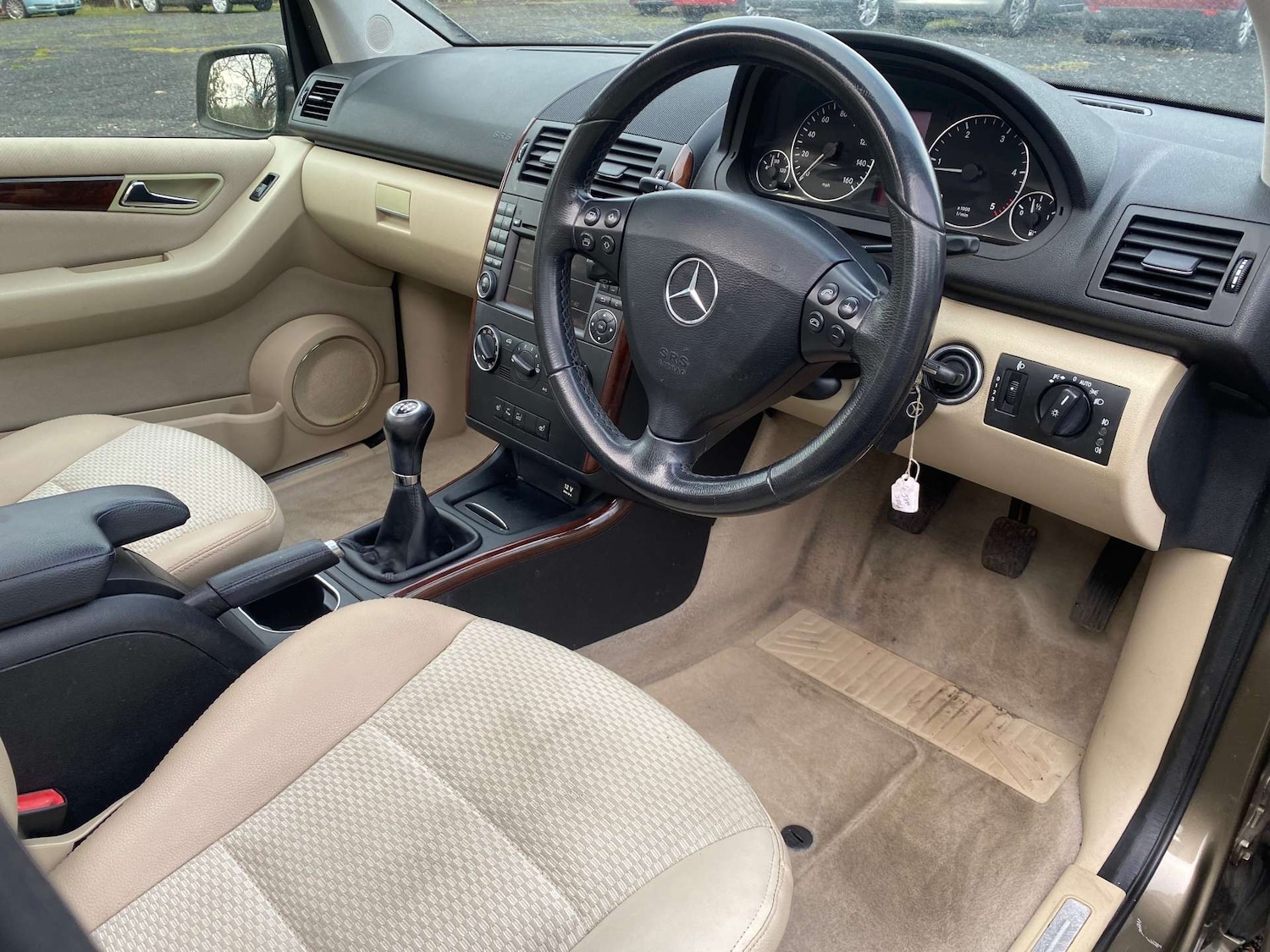 Used Mercedes-Benz A-Class 2009 for sale - 77137407: Photo 15