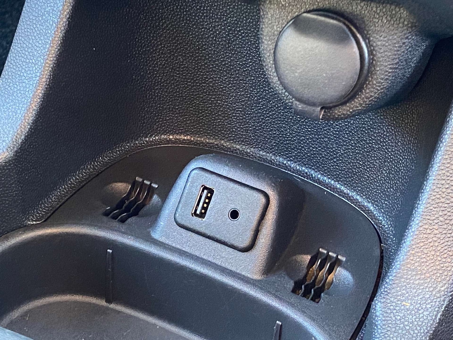 Used Vauxhall Corsa 2014 for sale - 77789732: Photo 18