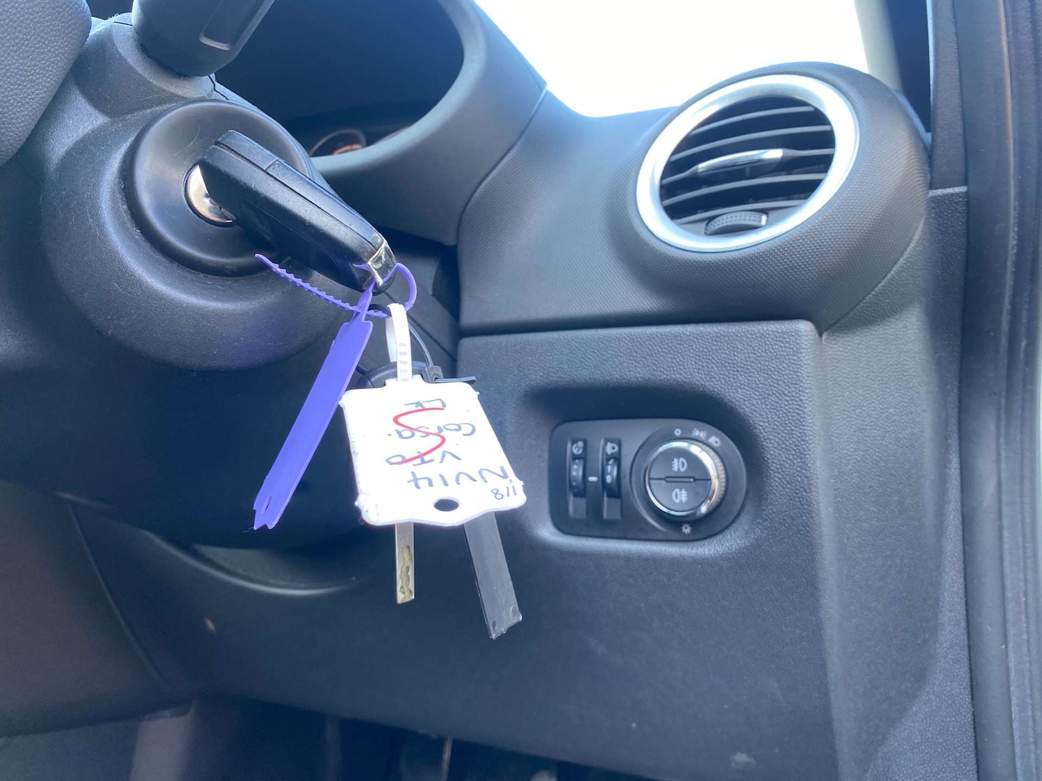 Used Vauxhall Corsa 2014 for sale - 77789732: Photo 25