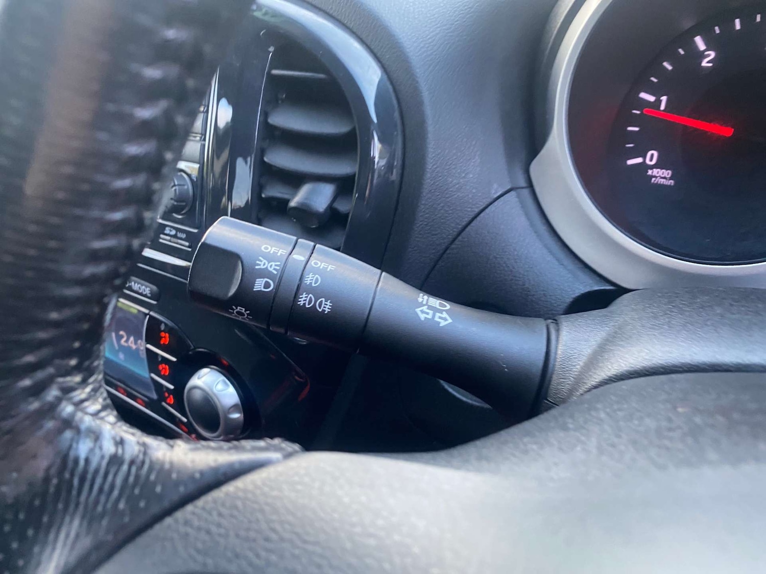 Used Nissan Juke 2011 for sale - 76223038: Photo 23