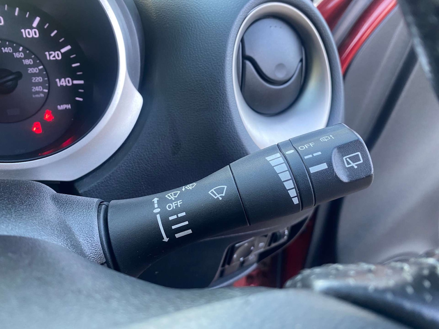 Used Nissan Juke 2011 for sale - 76223038: Photo 24