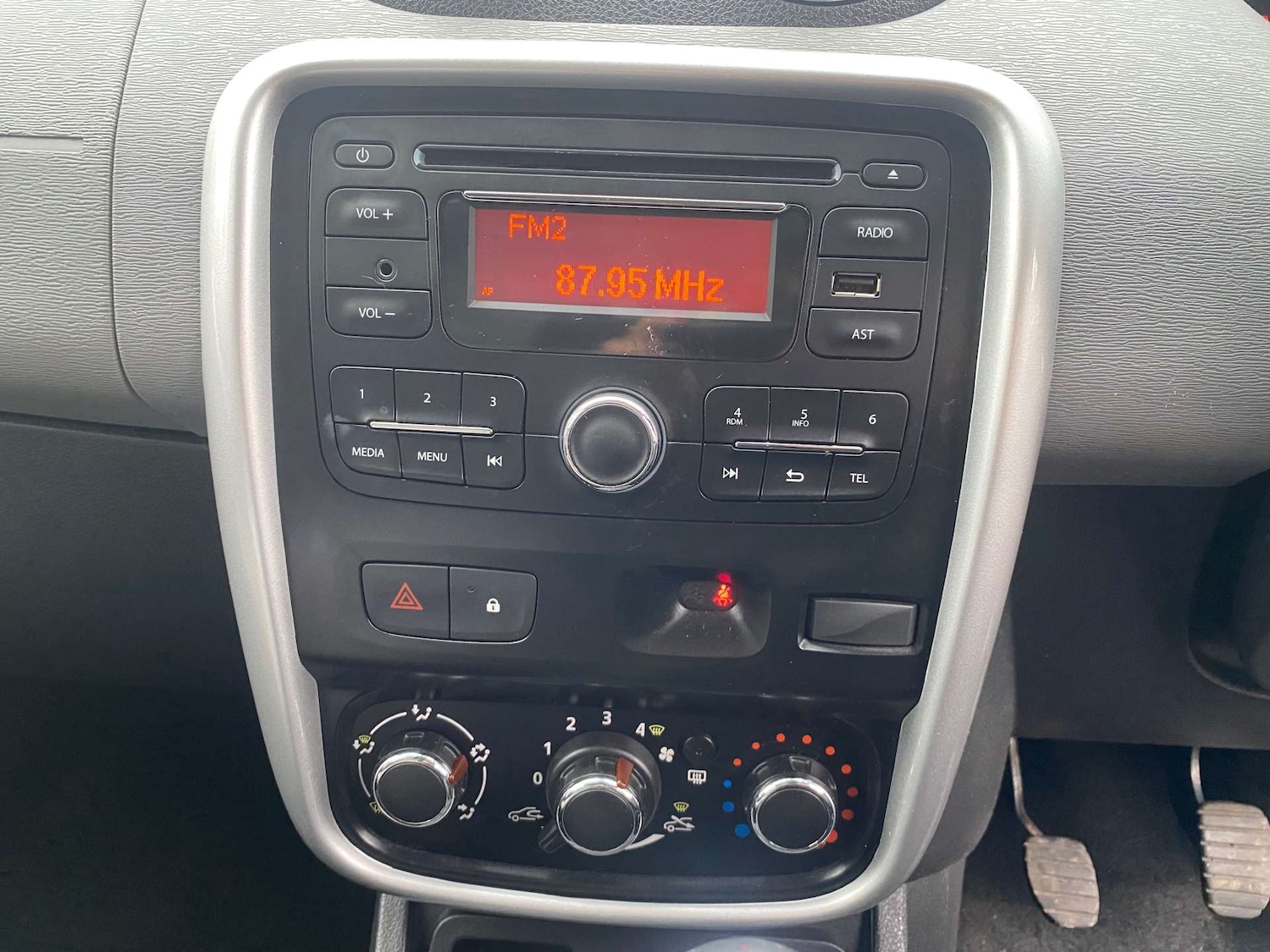 Used Dacia Duster 2015 for sale - 78122993: Photo 17