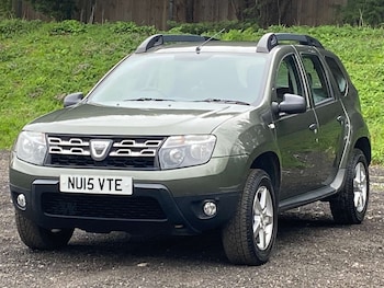 Used Dacia Duster 2015 for sale - 78122993: Photo