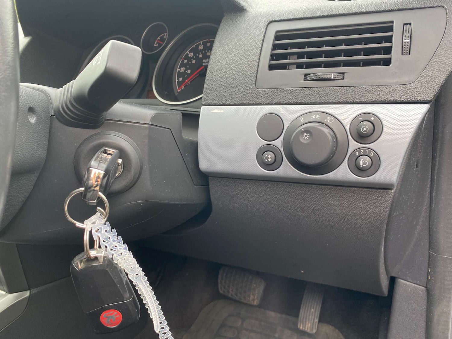 Used Vauxhall Astra 2005 for sale - 76427143: Photo 16