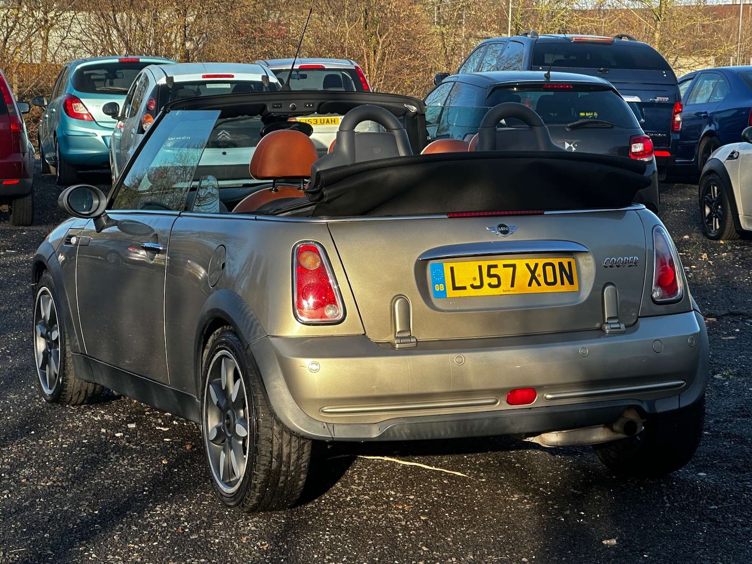 Used MINI Convertible 2008 for sale - 76892305: Photo 11