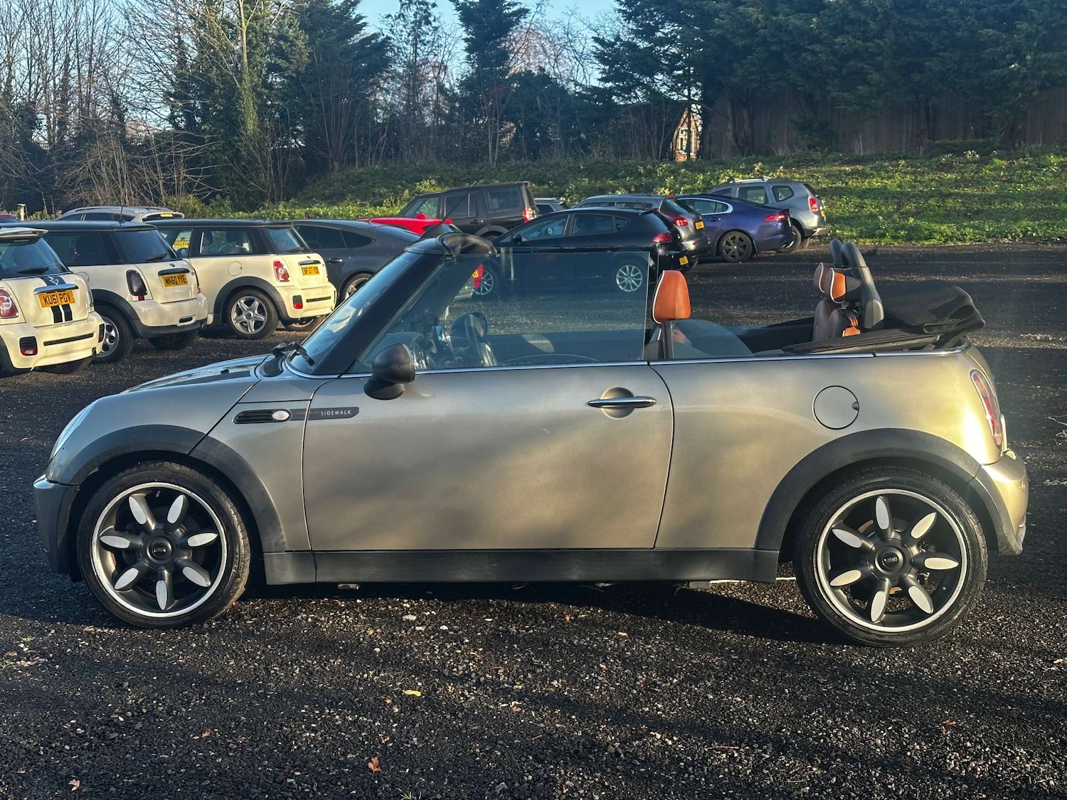 Used MINI Convertible 2008 for sale - 76892305: Photo 12