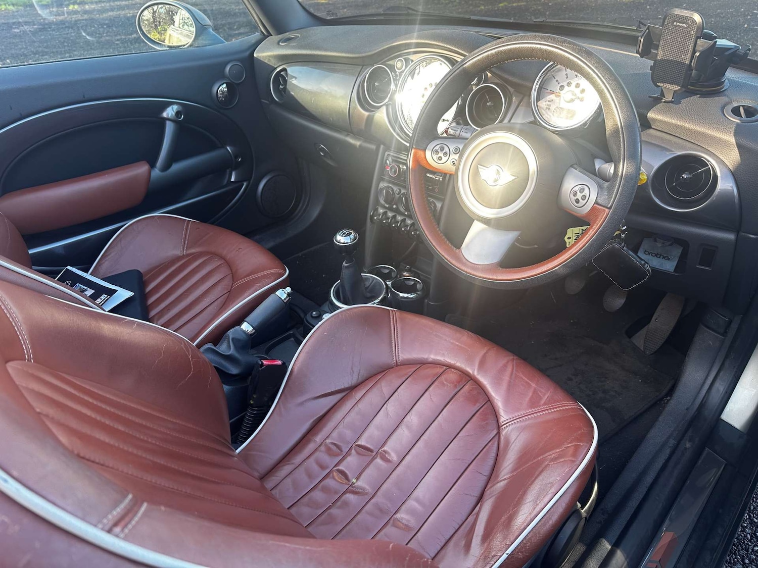 Used MINI Convertible 2008 for sale - 76892305: Photo 17