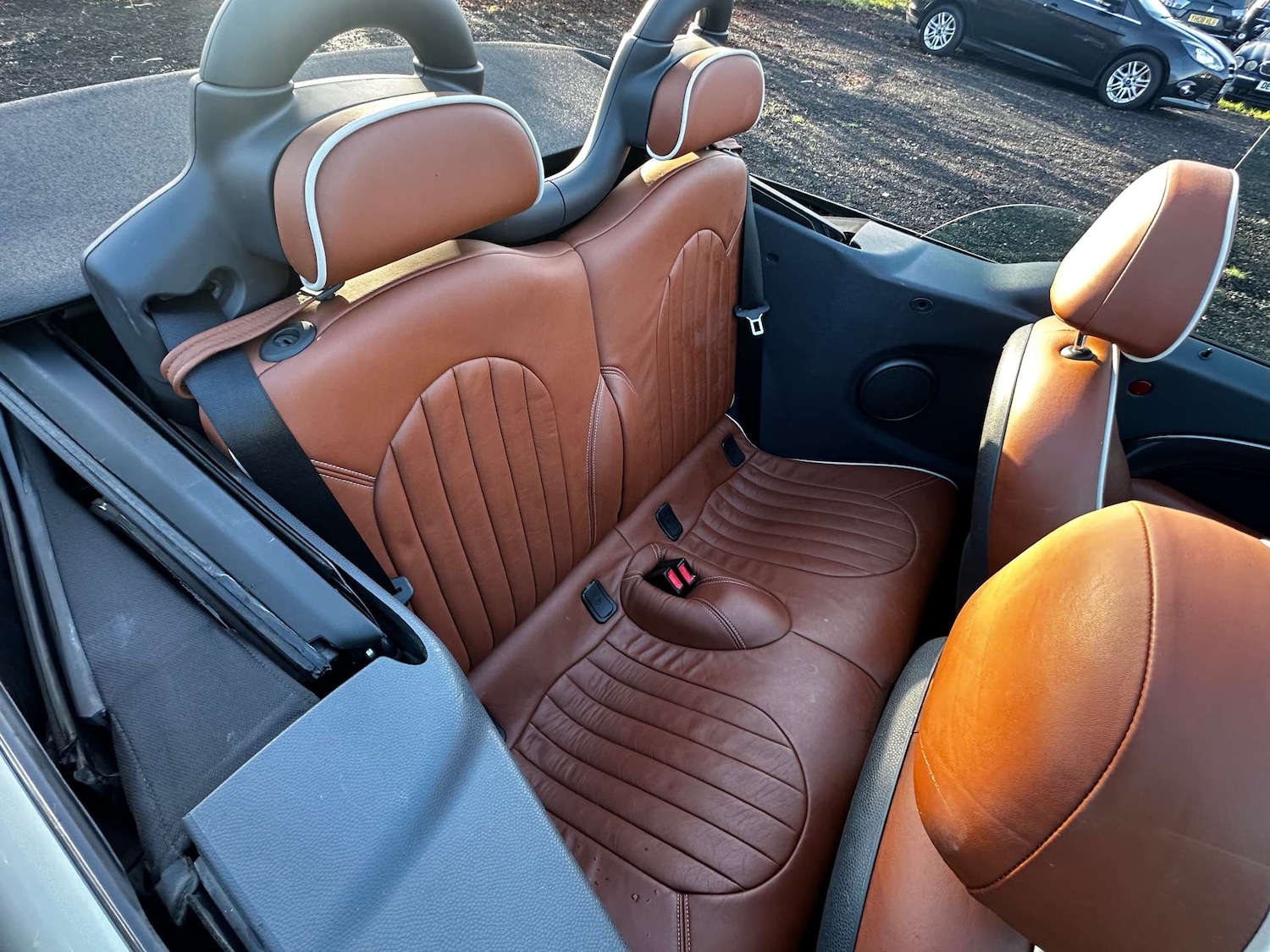 Used MINI Convertible 2008 for sale - 76892305: Photo 18