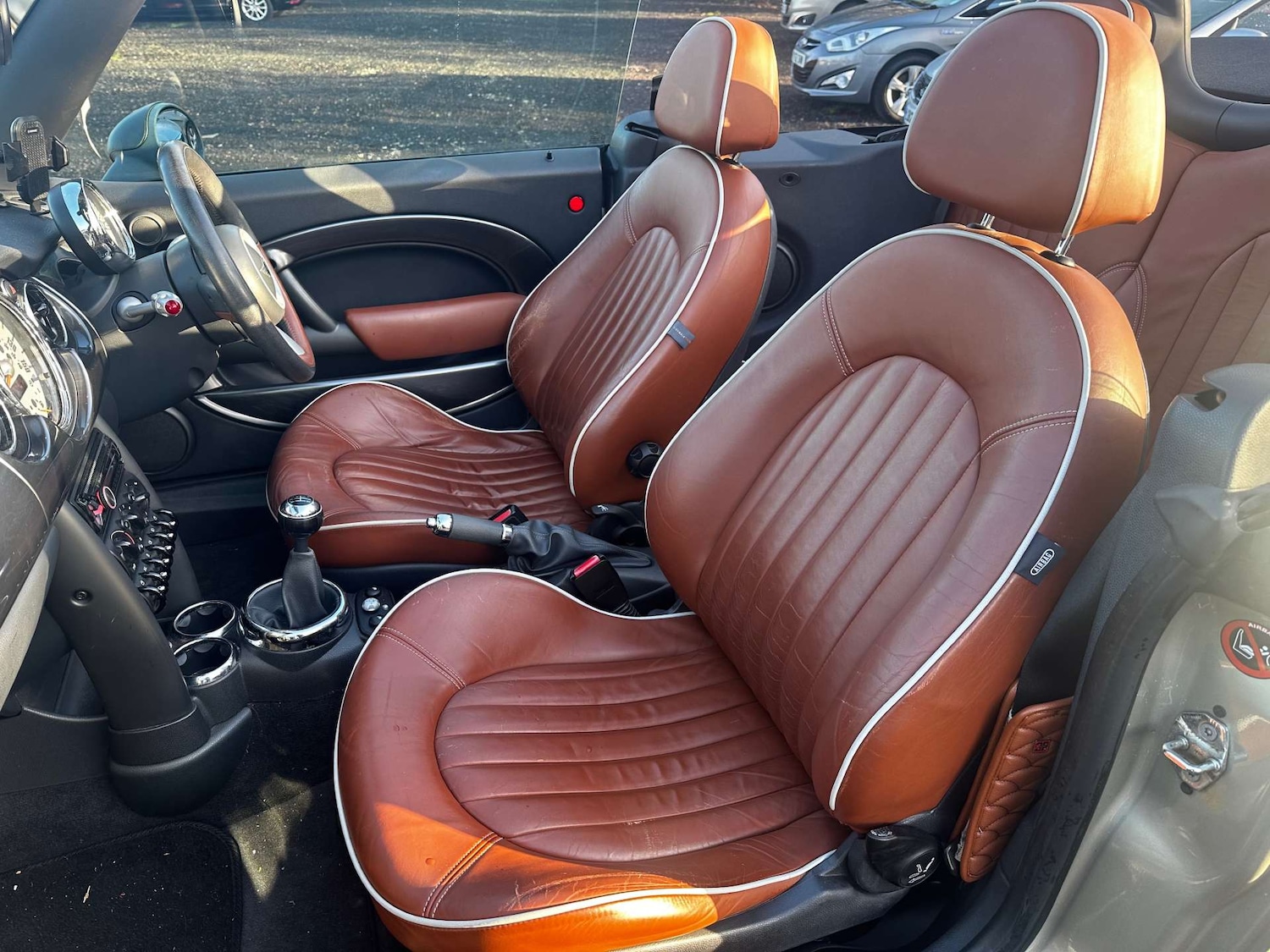 Used MINI Convertible 2008 for sale - 76892305: Photo 19