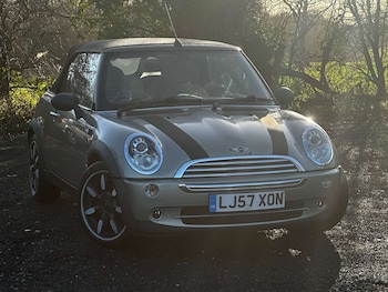 2008 - 1.6 Cooper Sidewalk 2dr