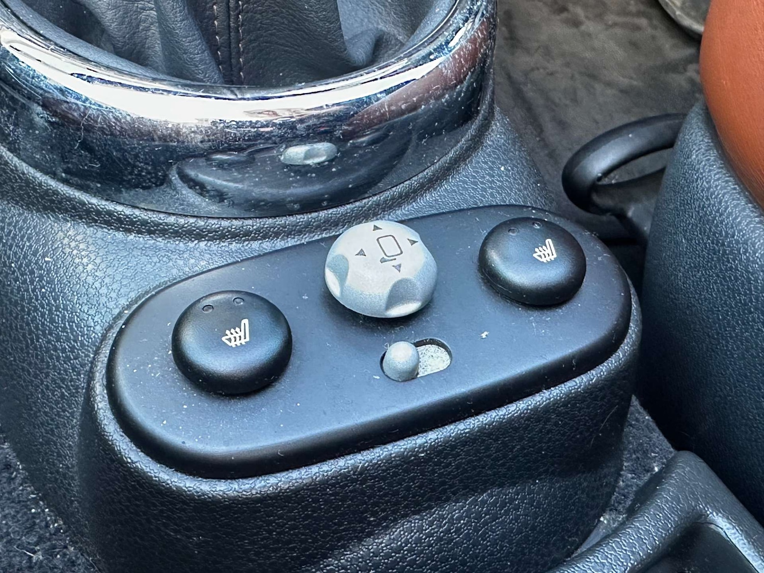 Used MINI Convertible 2008 for sale - 76892305: Photo 20