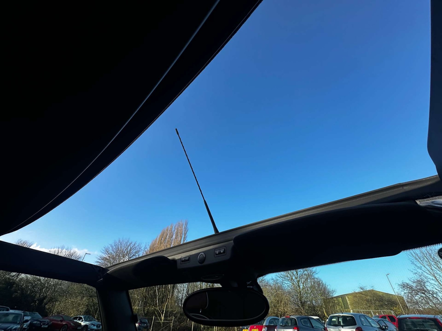 Used MINI Convertible 2008 for sale - 76892305: Photo 27