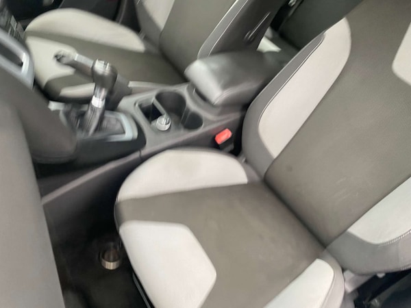 Used Ford Focus 2011 for sale - 76290971: Photo 27