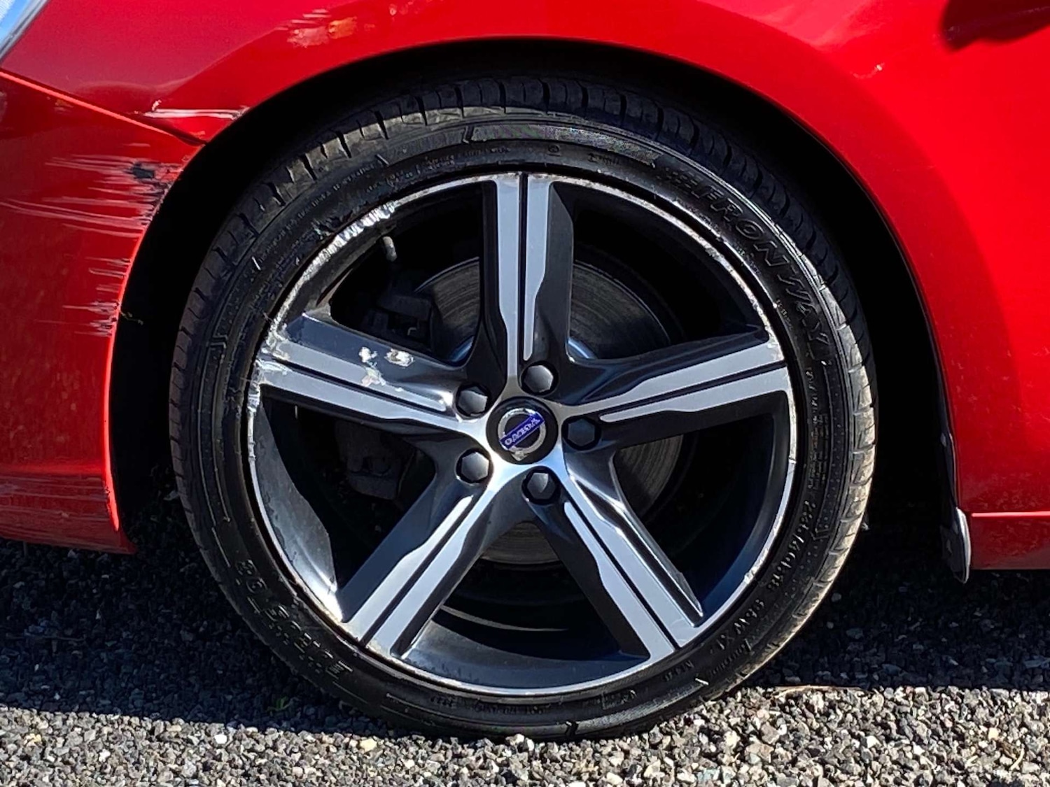 Used Volvo V60 2017 for sale - 77889956: Photo 35