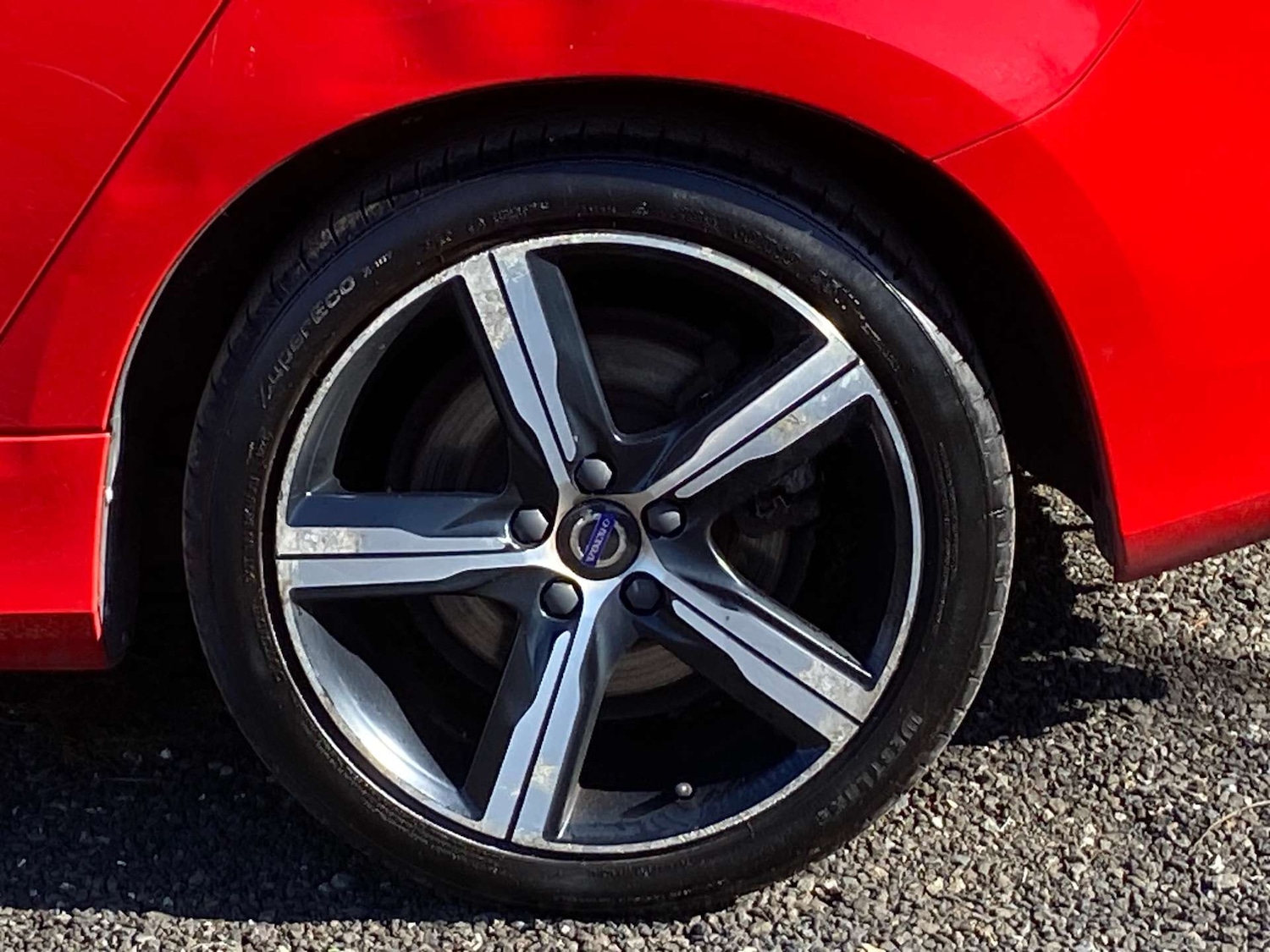 Used Volvo V60 2017 for sale - 77889956: Photo 36