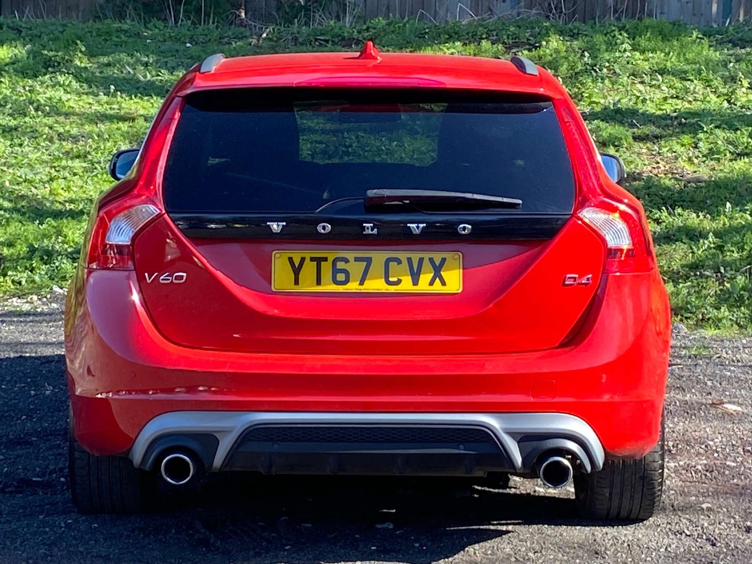 Used Volvo V60 2017 for sale - 77889956: Photo 6