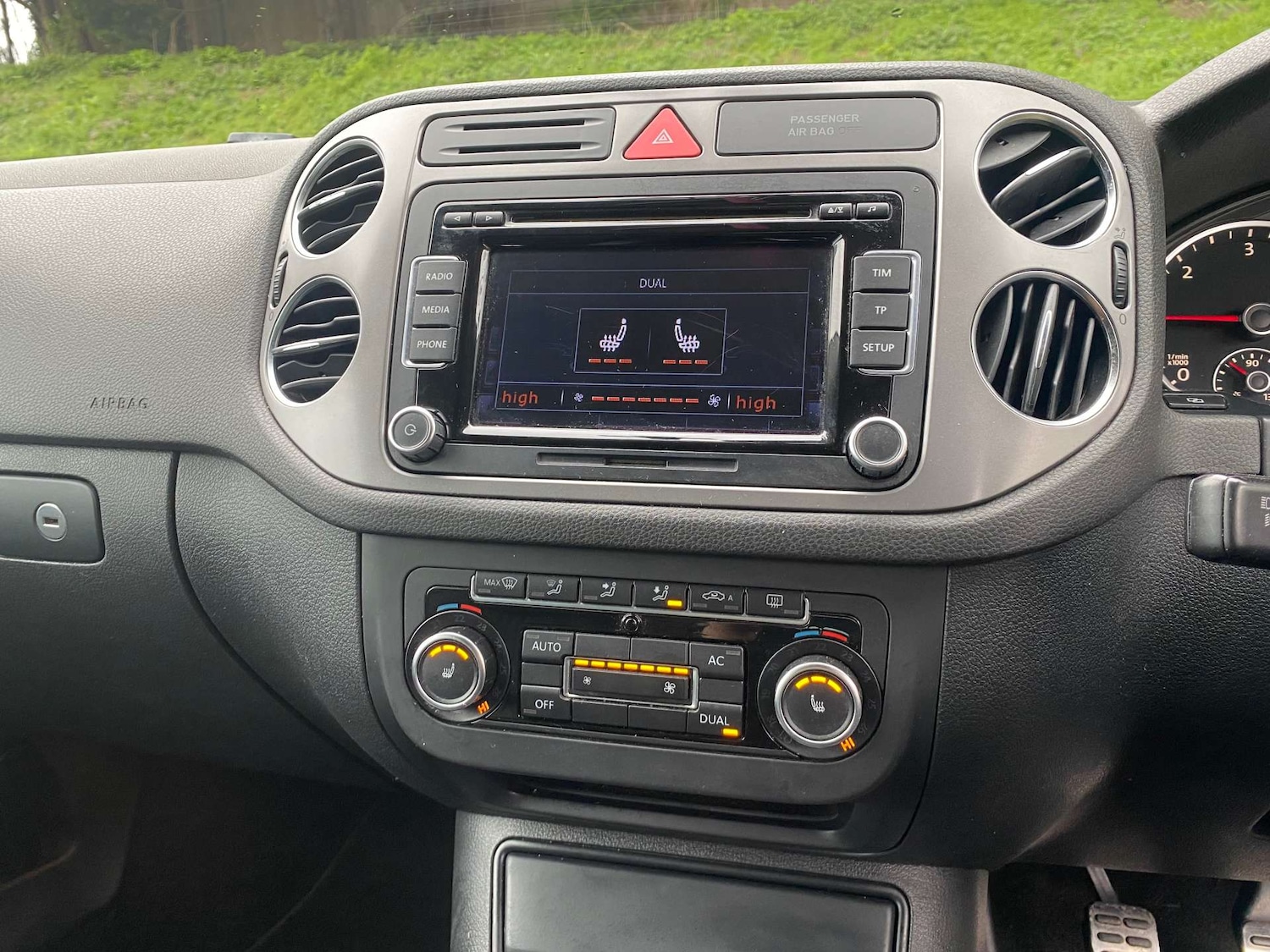 Used Volkswagen Tiguan 2011 for sale - 78122998: Photo 19