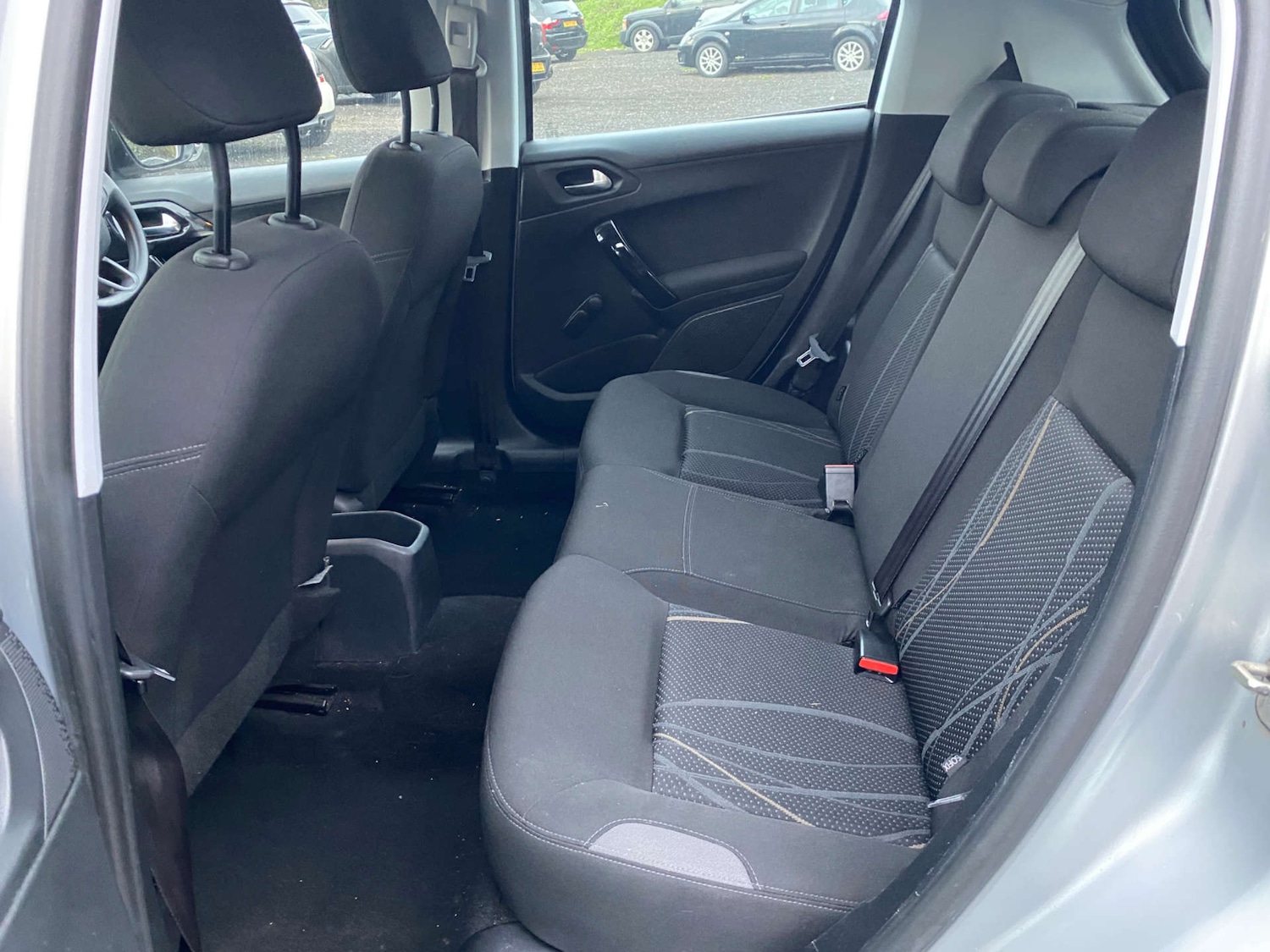 Used Peugeot 208 2012 for sale - 77151100: Photo 14