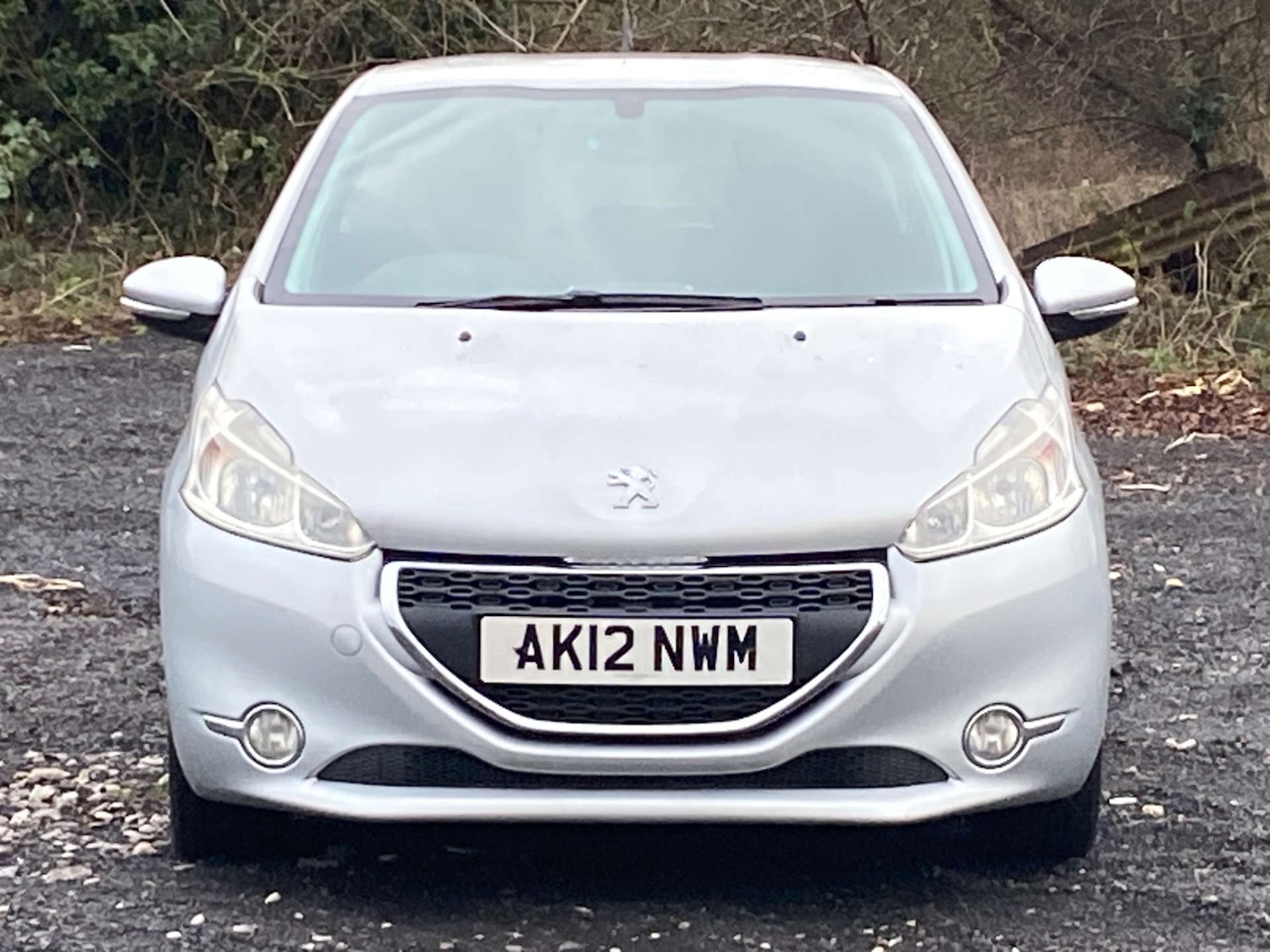 Used Peugeot 208 2012 for sale - 77151100: Photo 2