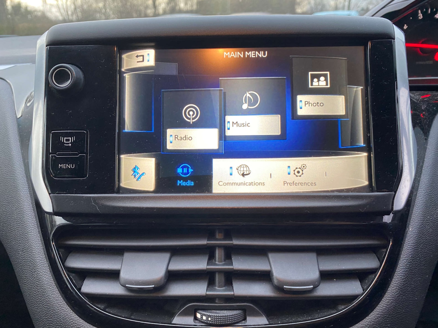 Used Peugeot 208 2012 for sale - 77151100: Photo 22