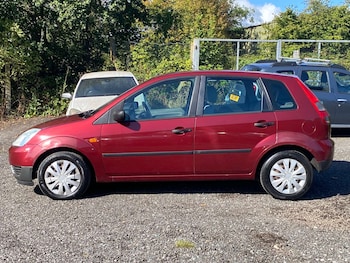Used Ford Fiesta 2003 for sale - 76115736: Photo